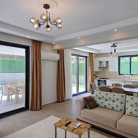 别墅 Twin Detached With Private Pool In Inlice, Goecek *