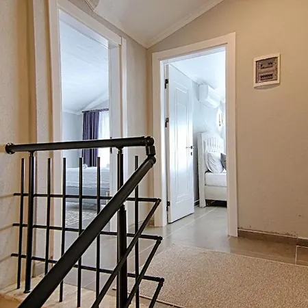 别墅 Twin Detached With Private Pool In Inlice, Goecek *